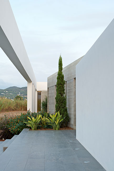 Maria Carreno - Ibiza - Eingang Detail