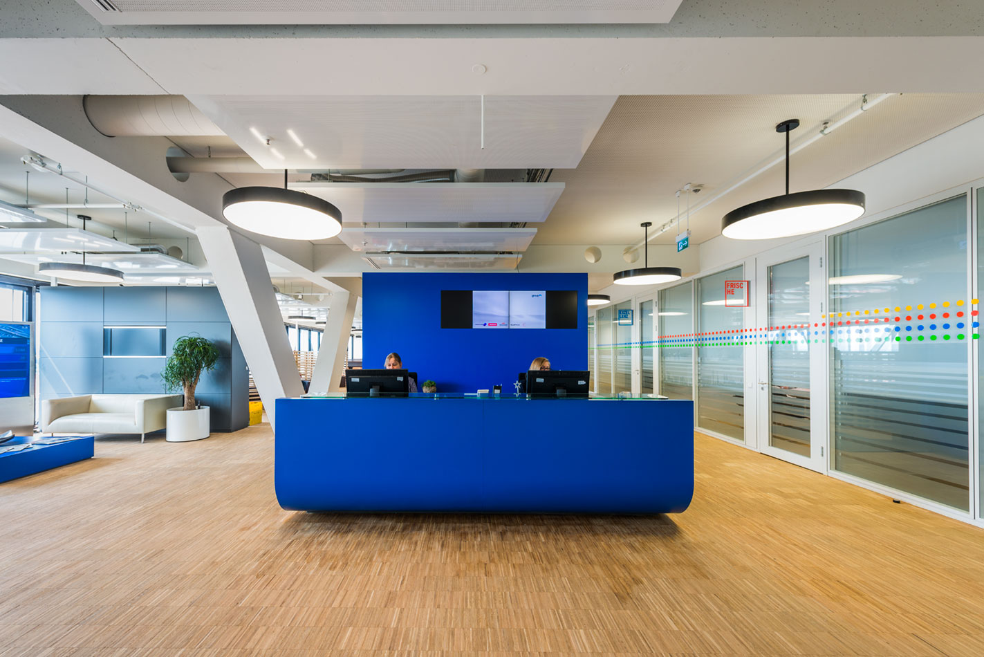 Medienbrücke München 10